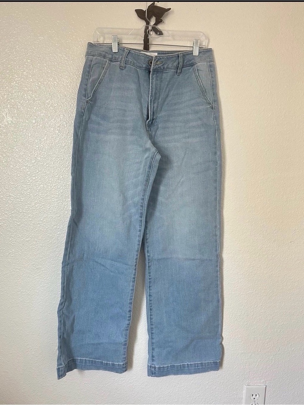 KanCan Women’s Wide Leg High Rise Lighter Wash Jeans~30